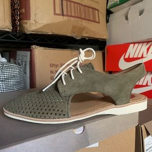 Rollie shoes